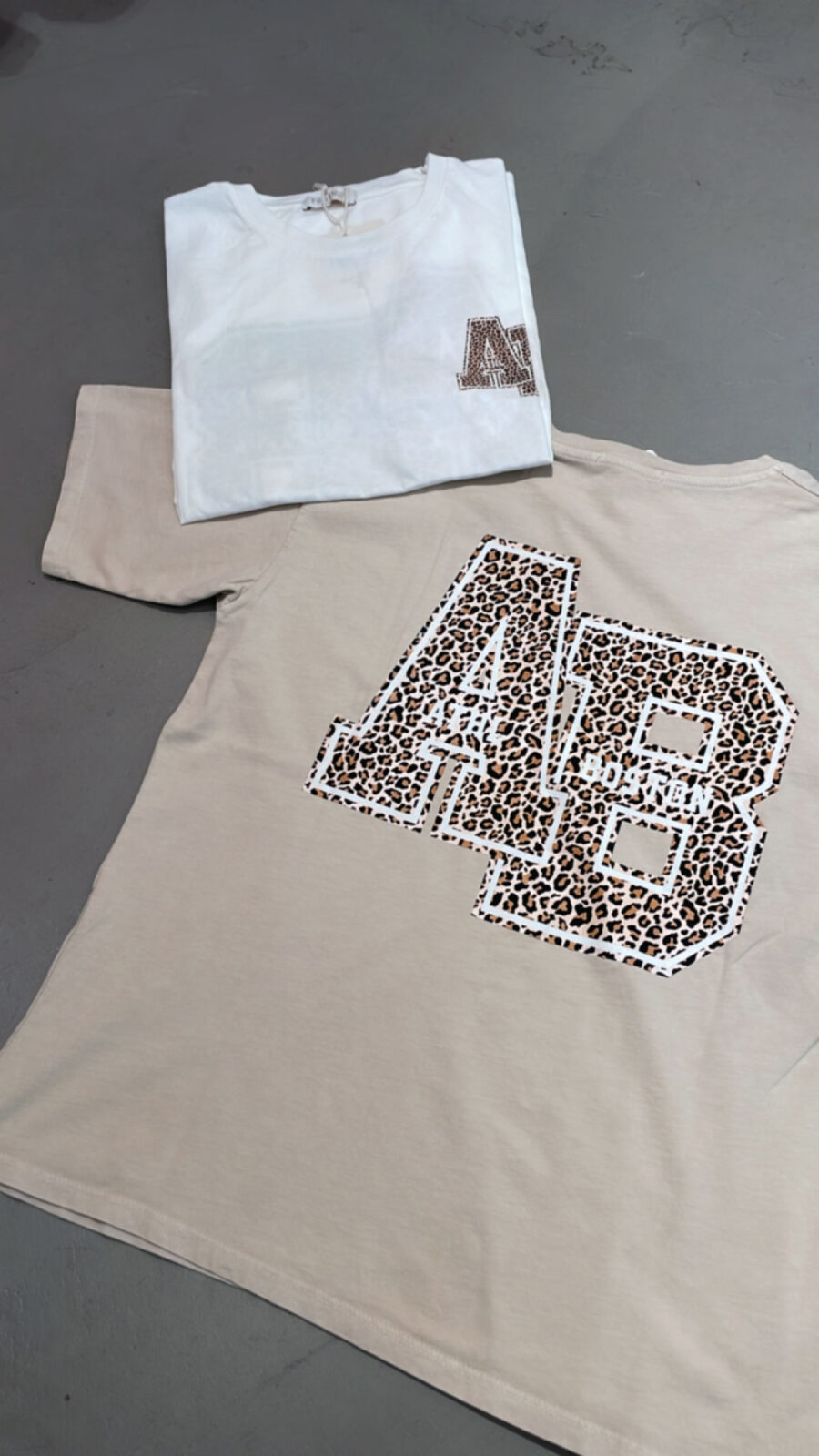 T-Shirt AB Leo – Bild 2