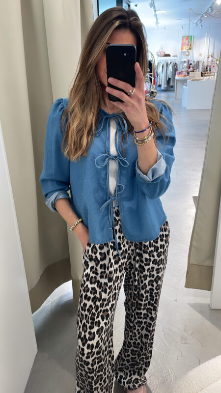 Jeans Bluse Schleifen