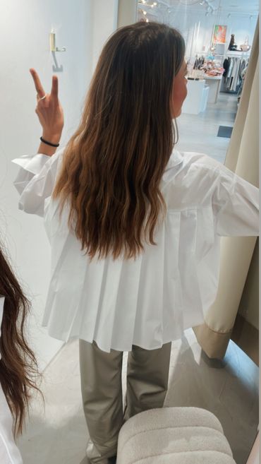 Bluse Falten weiß