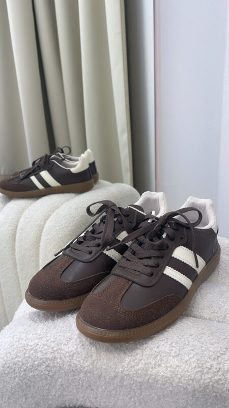 Sneaker Stripes