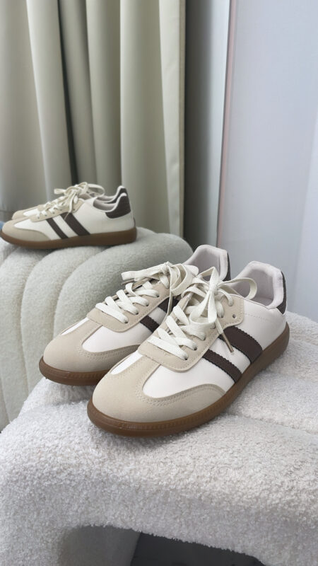 Sneaker Stripes