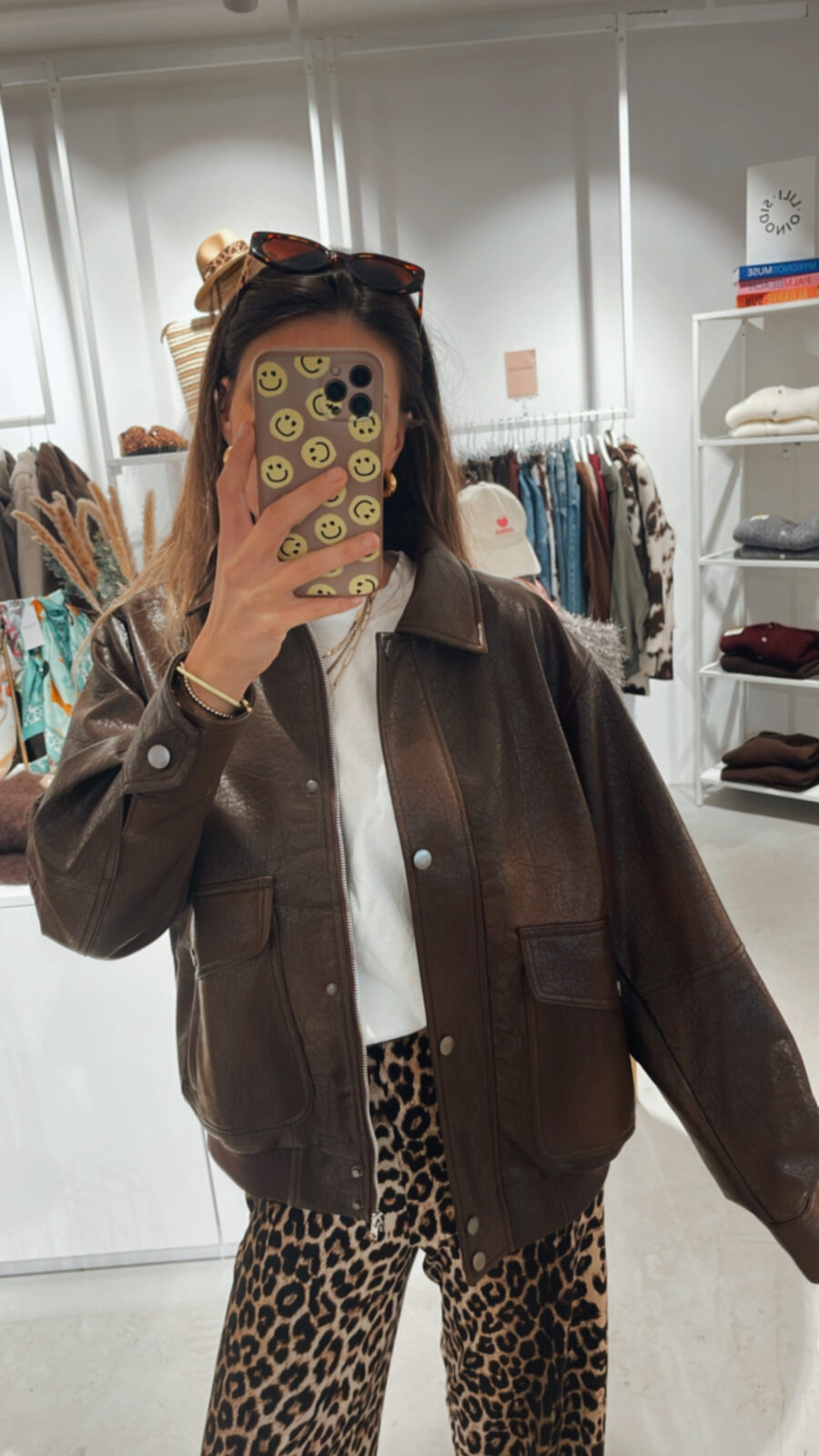 Lederjacke mit Kragen BRAUN – Bild 2