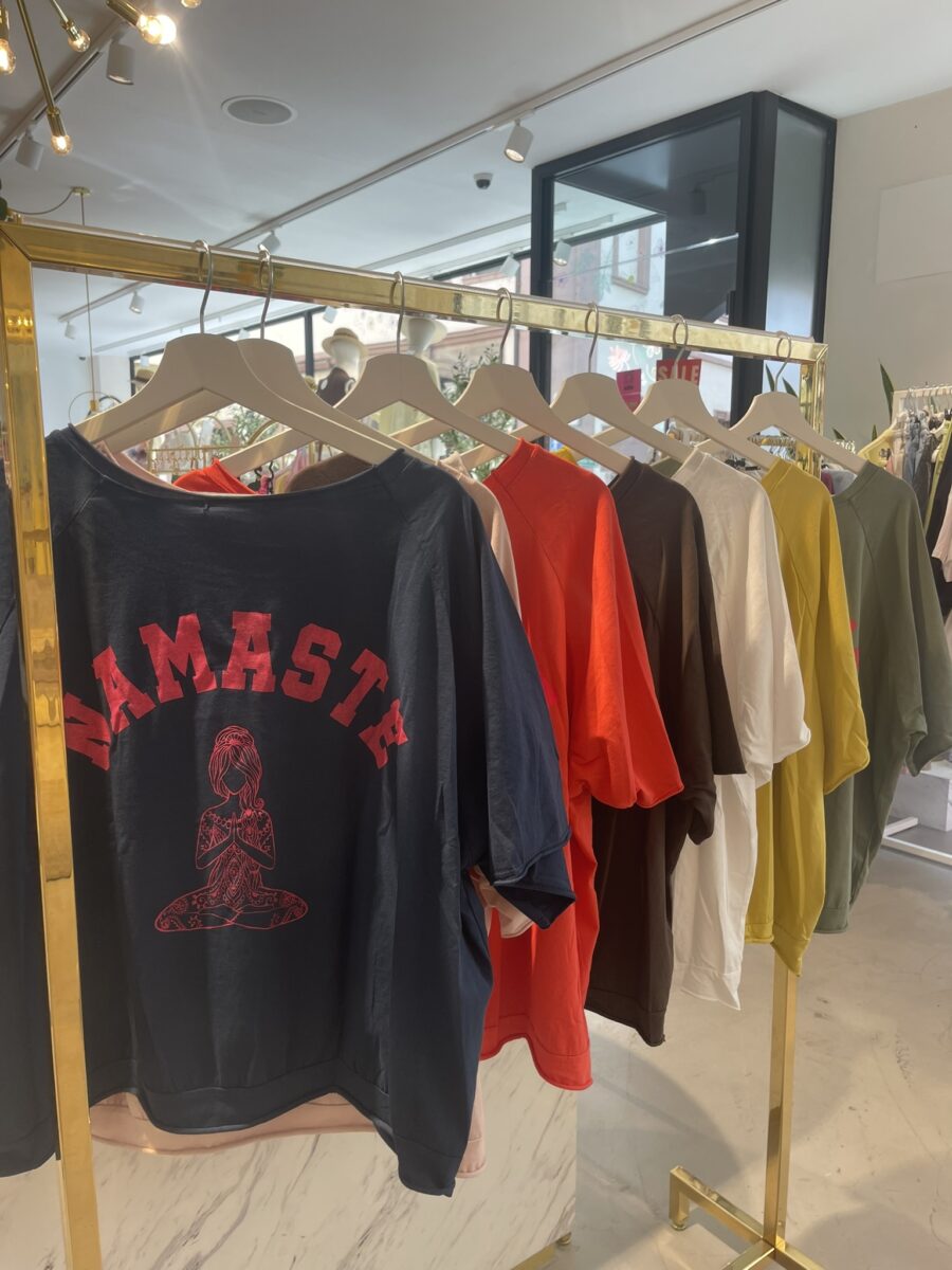 T-Shirt NAMASTE