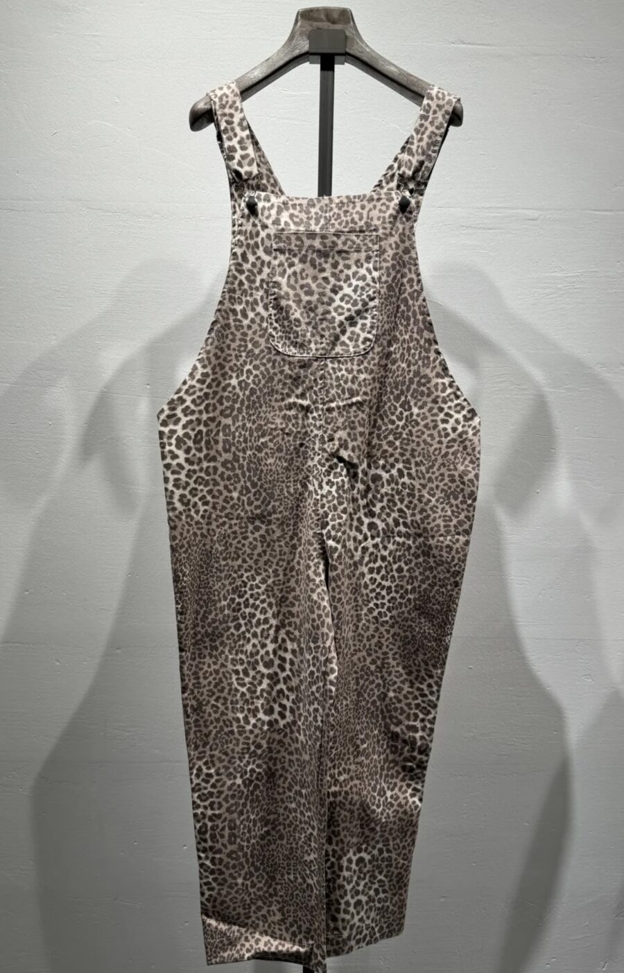 Latzhose Leo