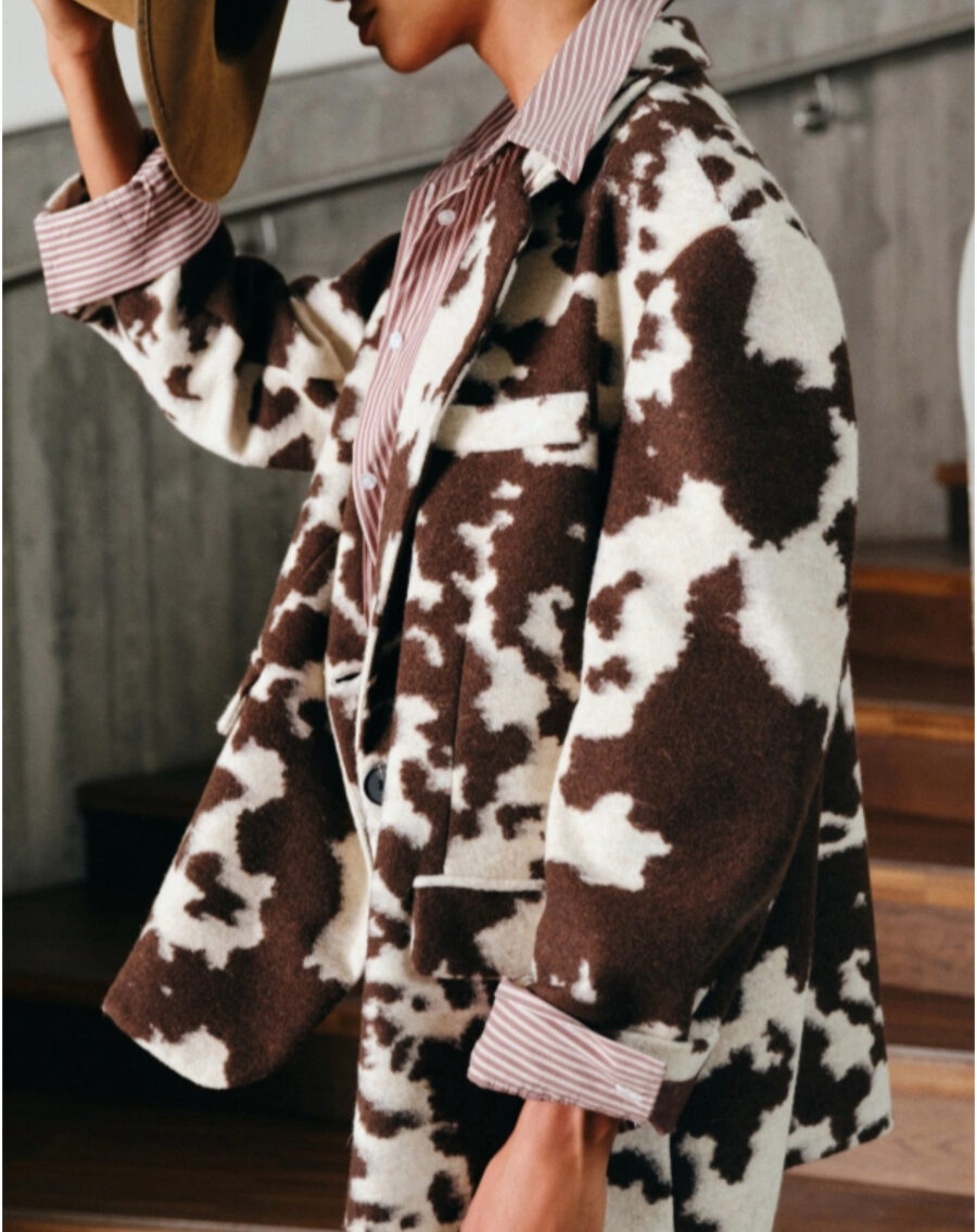 Oversize Blazer Cow Print – Bild 3