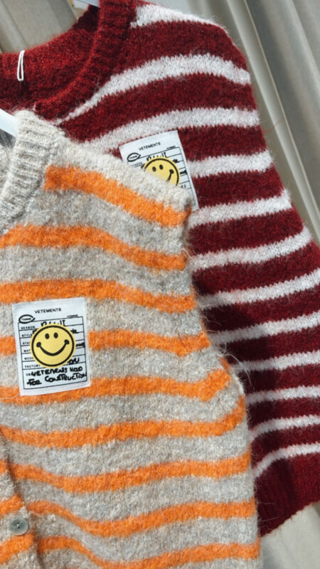 Ärmellose Strickweste Smiley