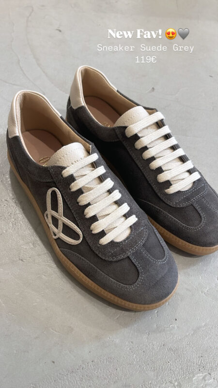 Sneaker Suede Grau